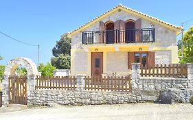 Villa Araklis